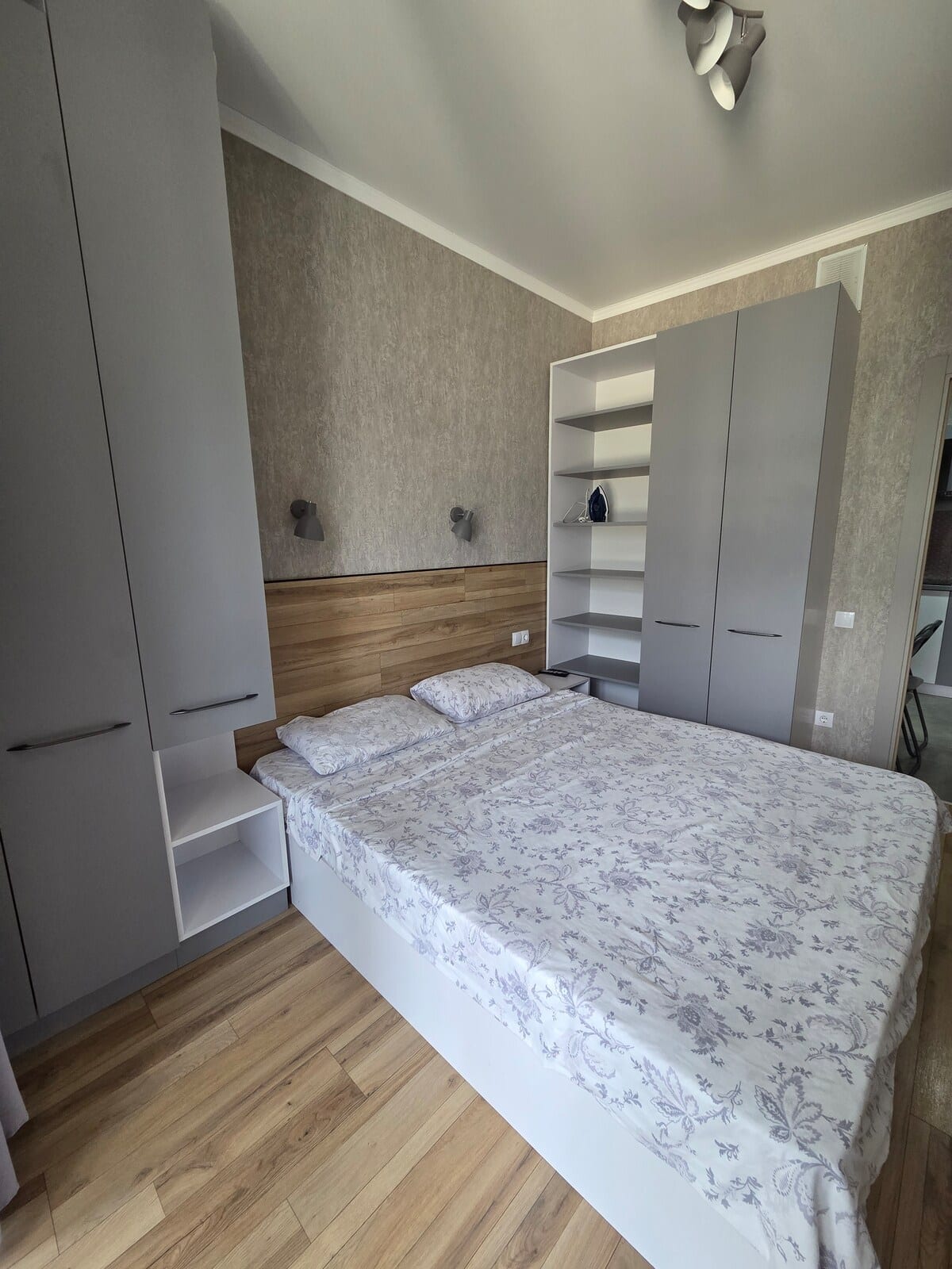 2 BD apartament in the center
